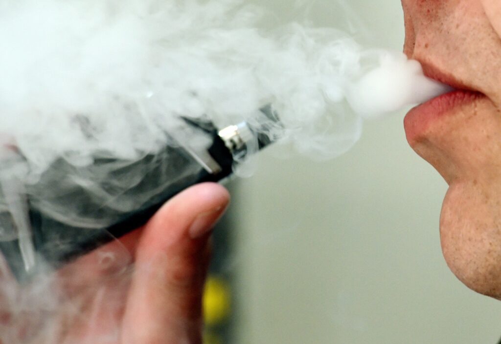 A Guide to Shopping for THCA Disposable Pens
